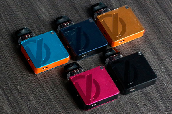 Под системи Vaporesso XROS 3 Nano різного кольору